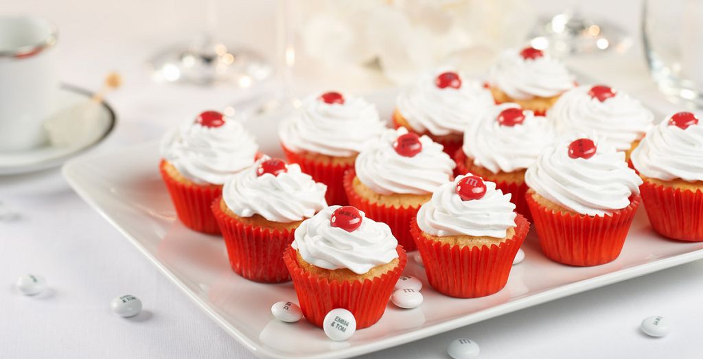 k-MyMMs_cupcakes_red white