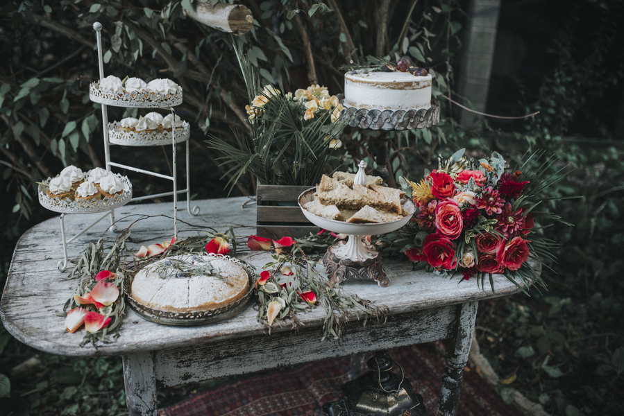 Tischdekoration für die Hochzeit im Orient-Trend auf Brautsalat