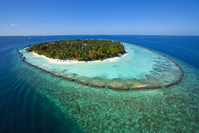 Honeymoon auf den Malediven - Kurumba Maldives Resort von oben