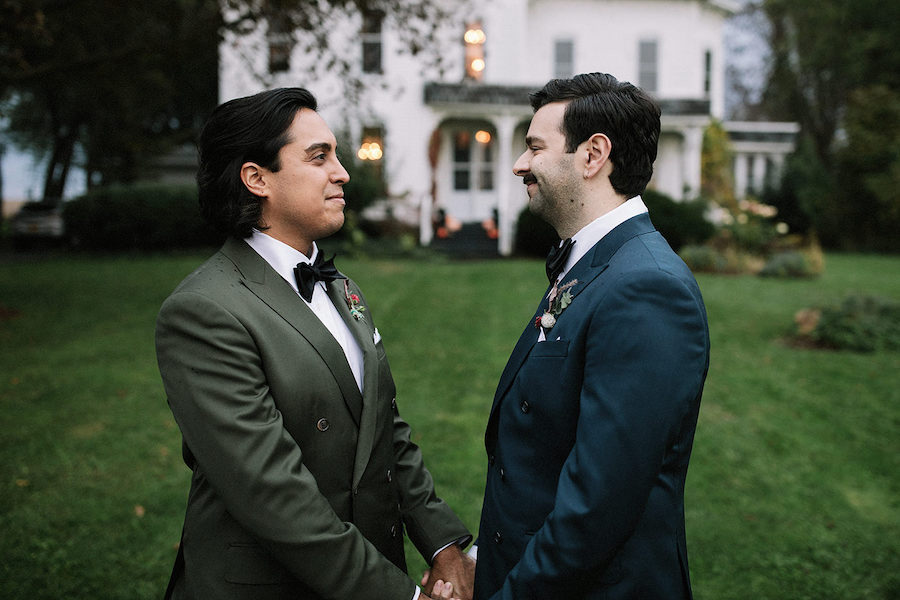 Die gleichgeschlechtliche Hochzeit von Dom und Tai war mehr als idyllisch